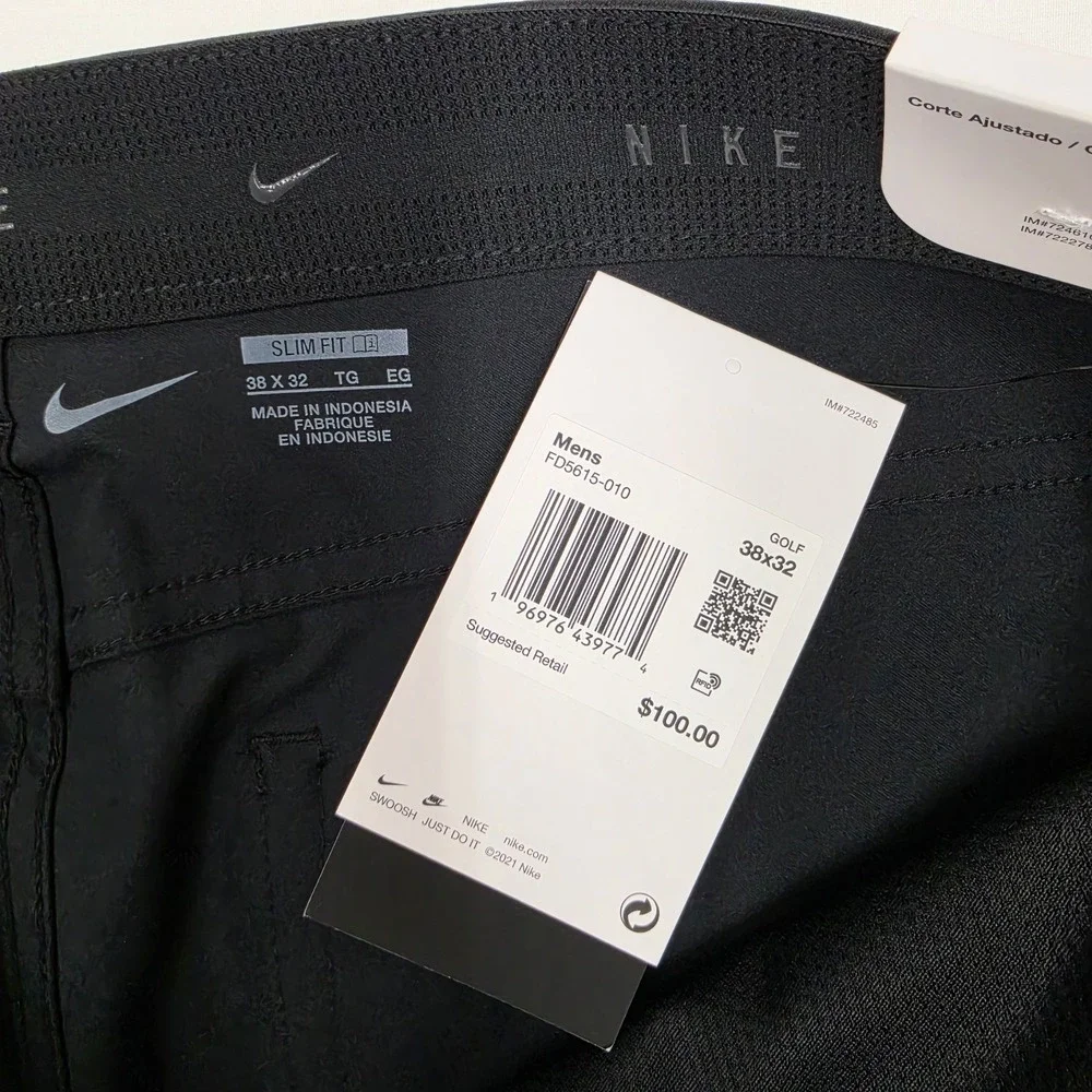 Nike tour pocket